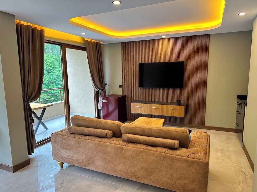 Tuva Villa's 36/50