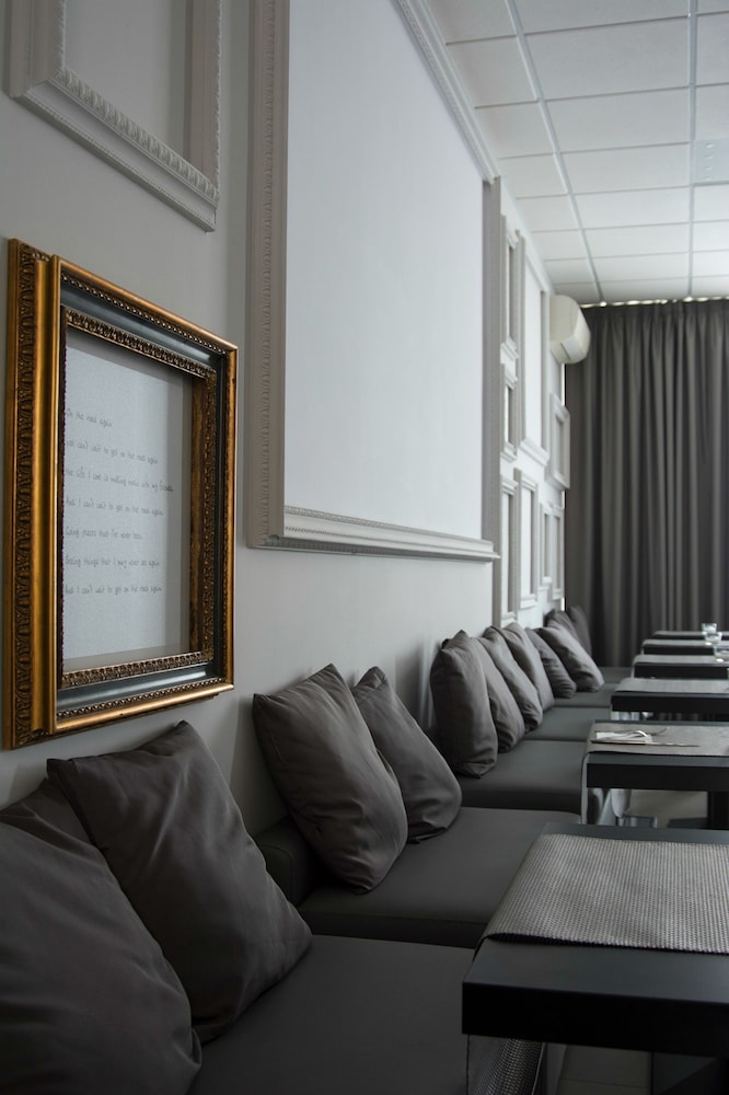 Castel Martini Wellness And Business Hotel 16/31