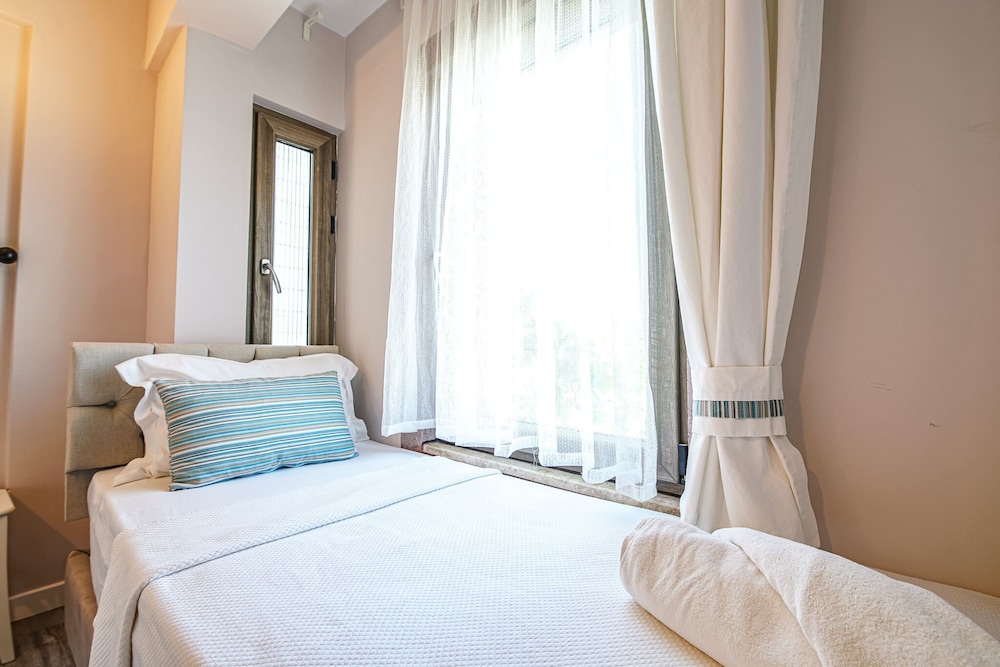 Nirvana Otel Bozcaada 17/50