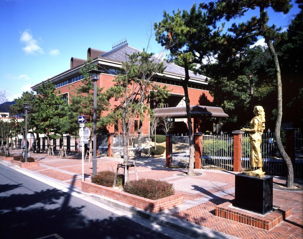 Kure Hankyu Hotel 26/28