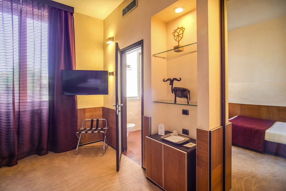 Kolbe Hotel Rome 45/61