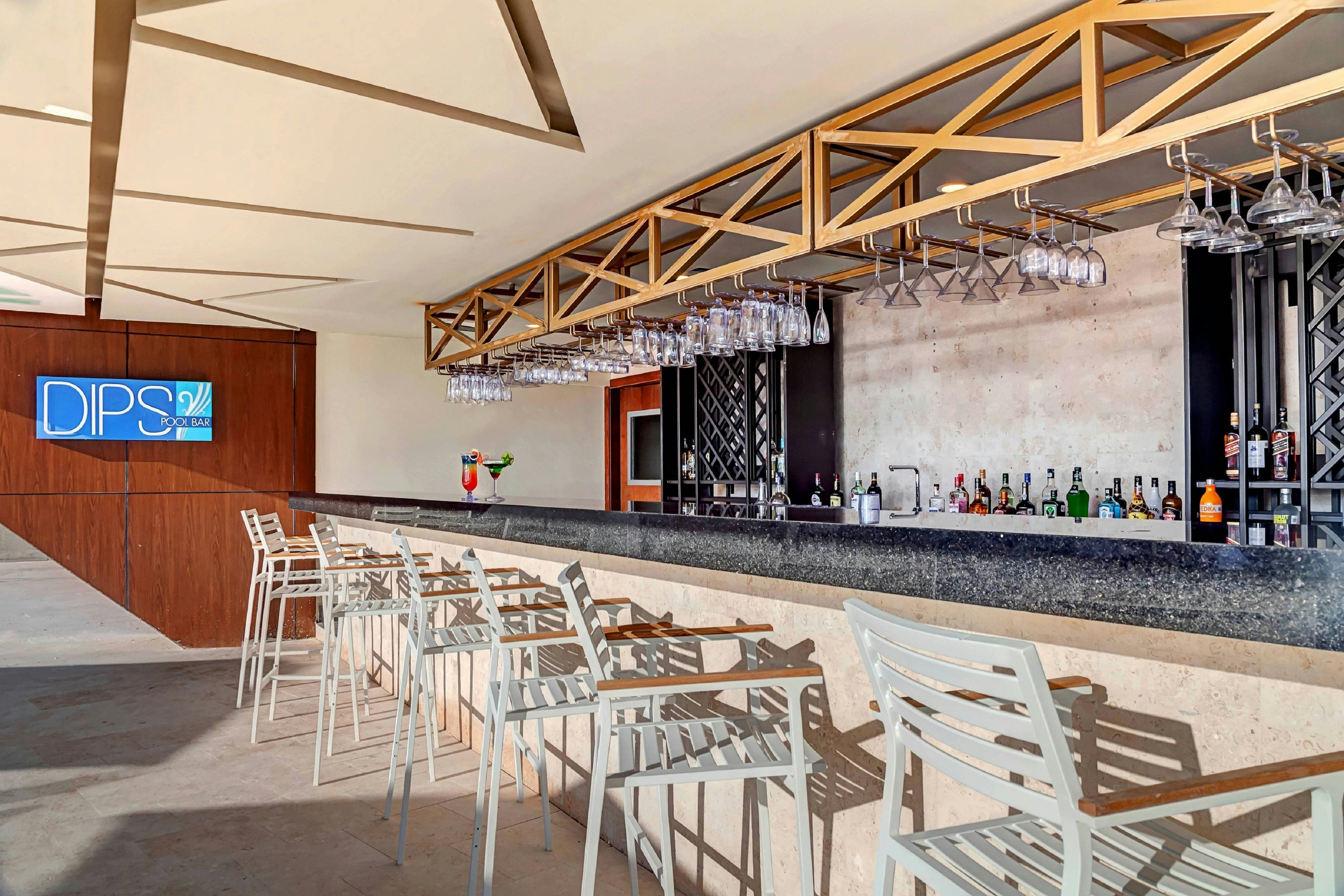 Royalton CHIC Cancun, An Autograph Collection (ex Royalton Cancun) 52/71