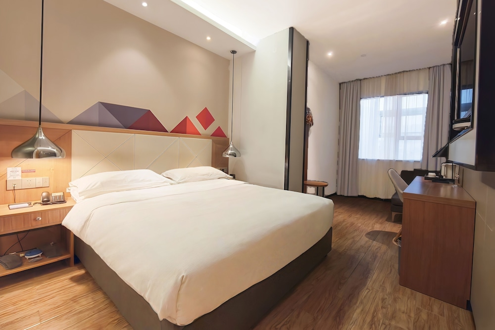 Borrman Hotel (Guangzhou Tianhe Sports Center Linhe West Metro Station) 19/56