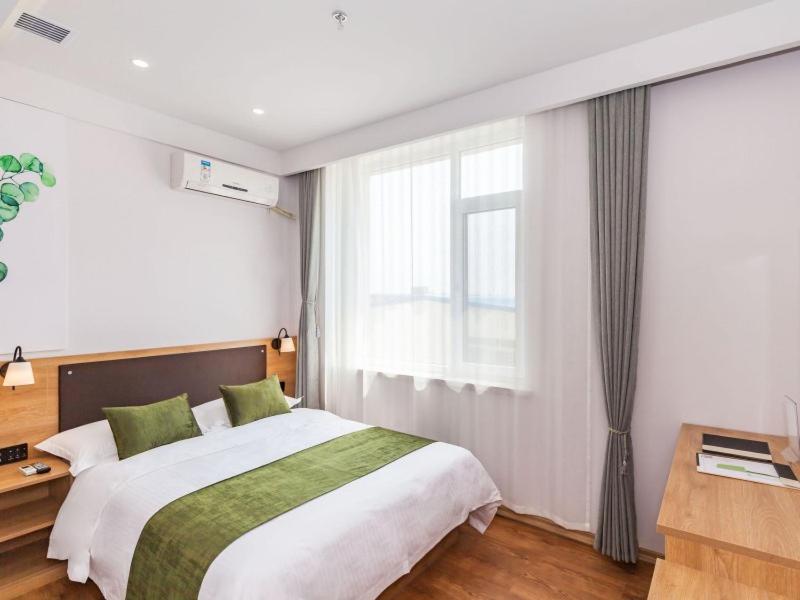 Room at GreenTree Inn Dalian Airport New District Xinzhaizi Express Hotel, DALIAN