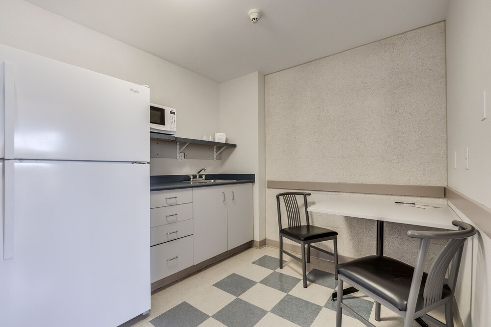 Residence & Conference Centre - Niagara-on-the-Lake 22/46