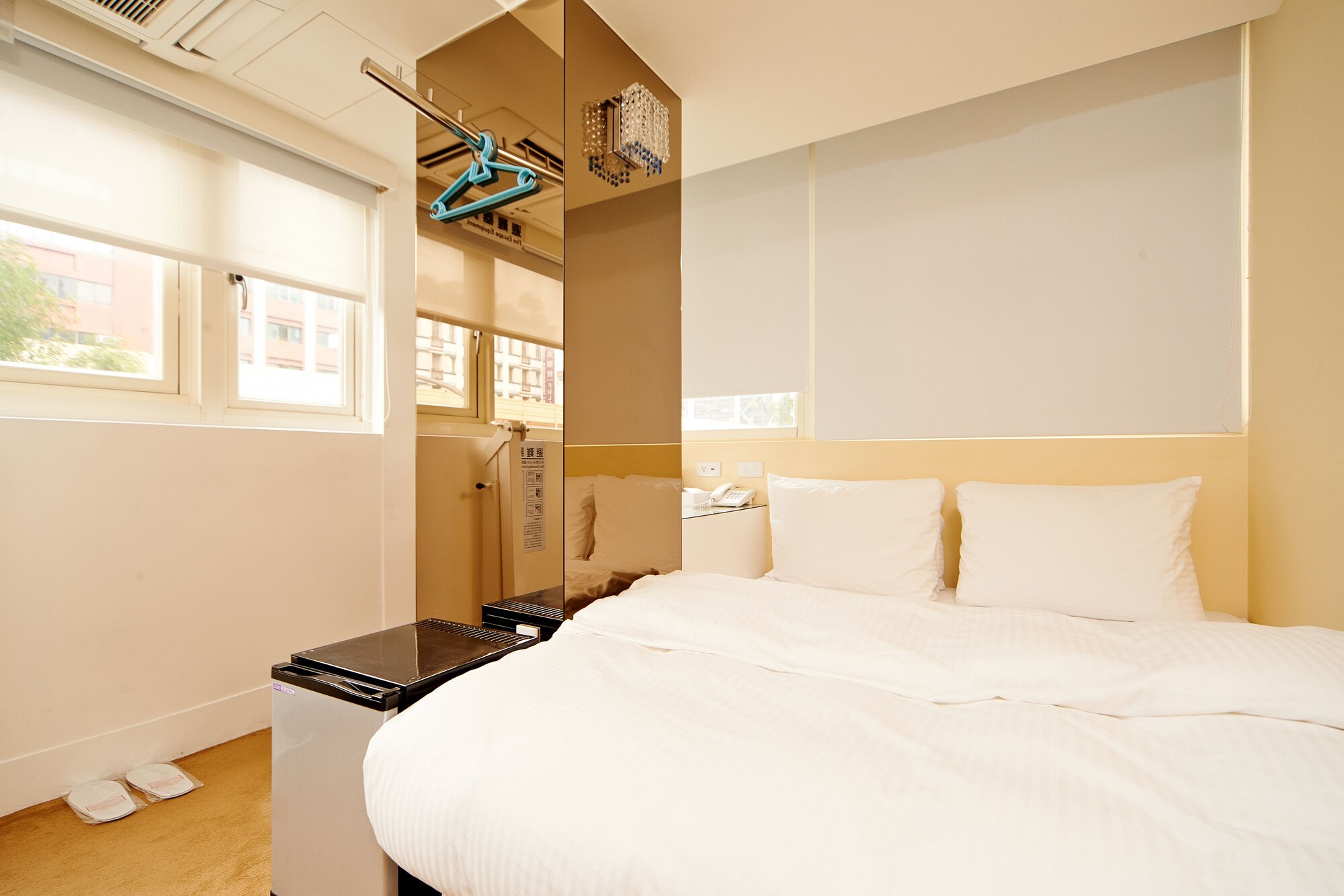 STANDARD, DOUBLE BED