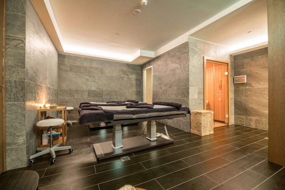 Akasha Beach Hotel and Spa 24/50