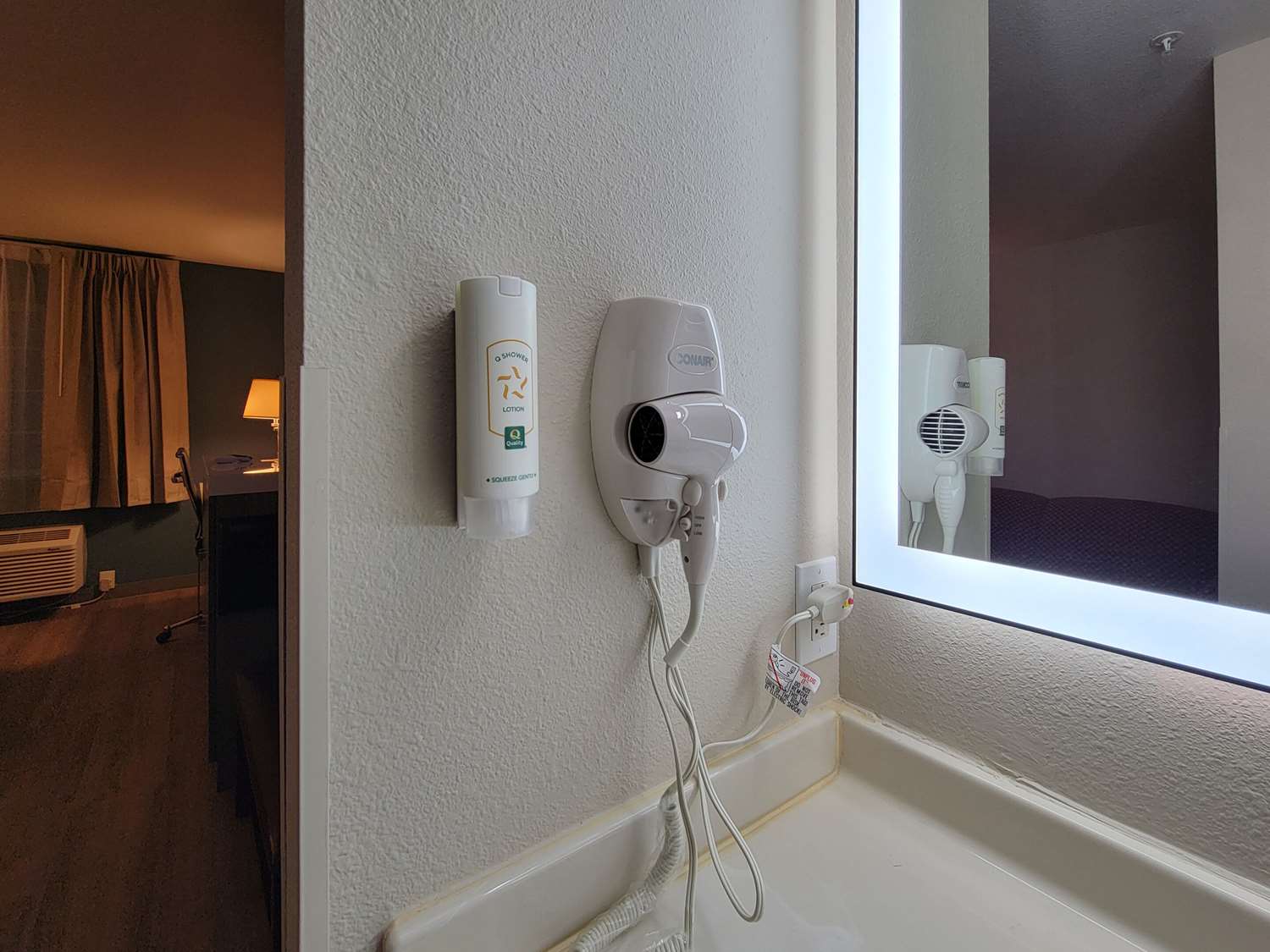 Quality Inn Port Orchard, WA 23/42