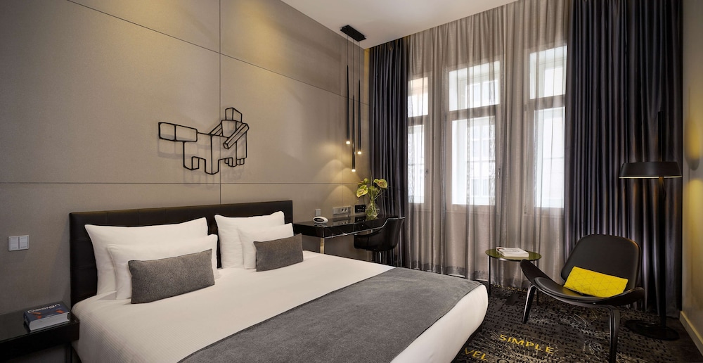 Art Otel Amsterdam 9/71