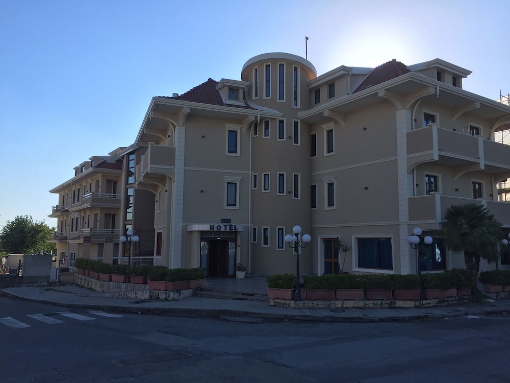 Aerhotel Phelipe - Adults Only 3/30