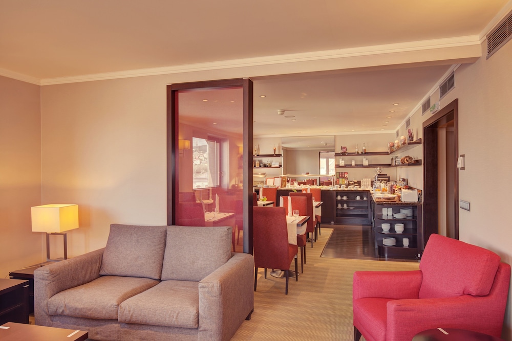CROWNE PLAZA BRATISLAVA 41/74