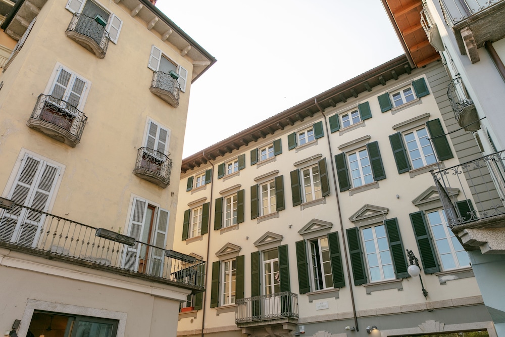Heart Lake Apartments- Verbania 3/50