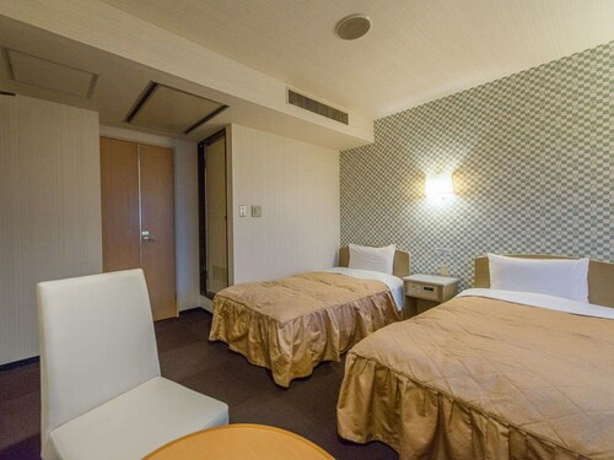 Room, Twin Beds