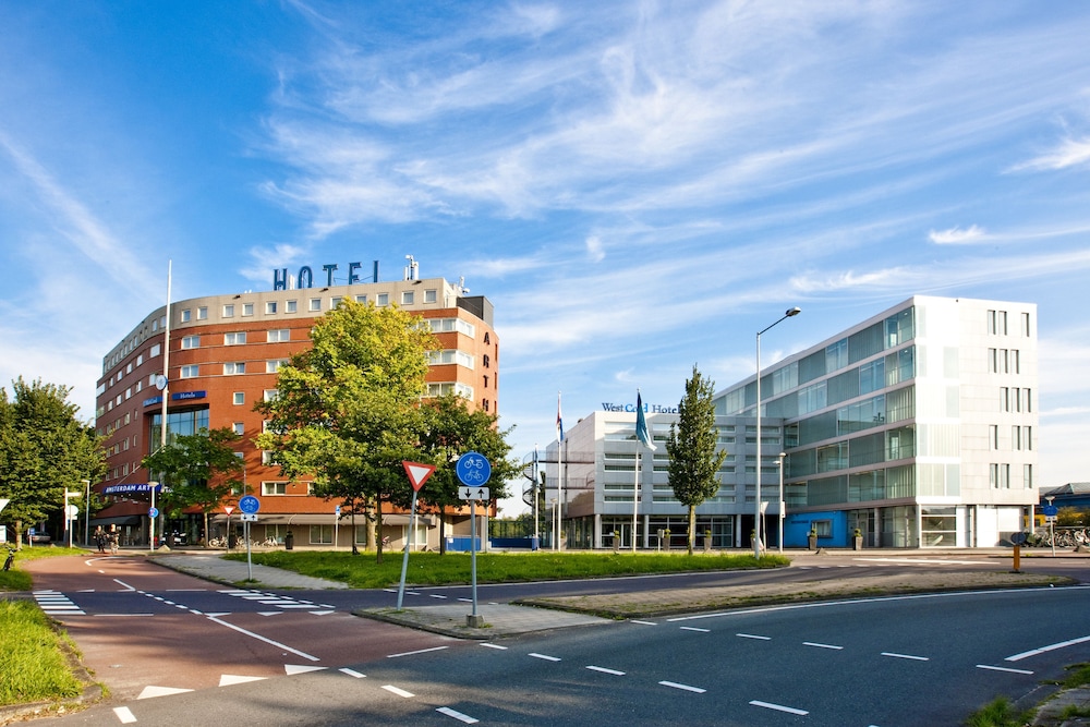 WestCord Art Hotel Amsterdam 3-Star 64/68