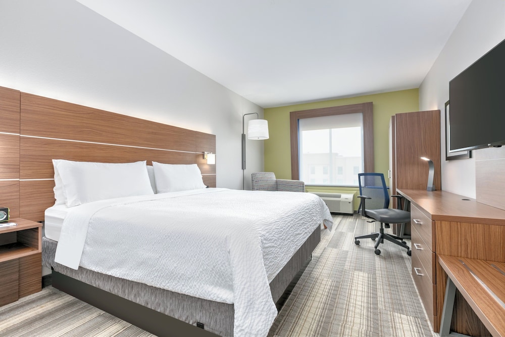 Standard, King Bed