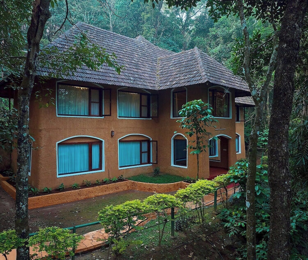BANASURA HILL RESORT 4/50