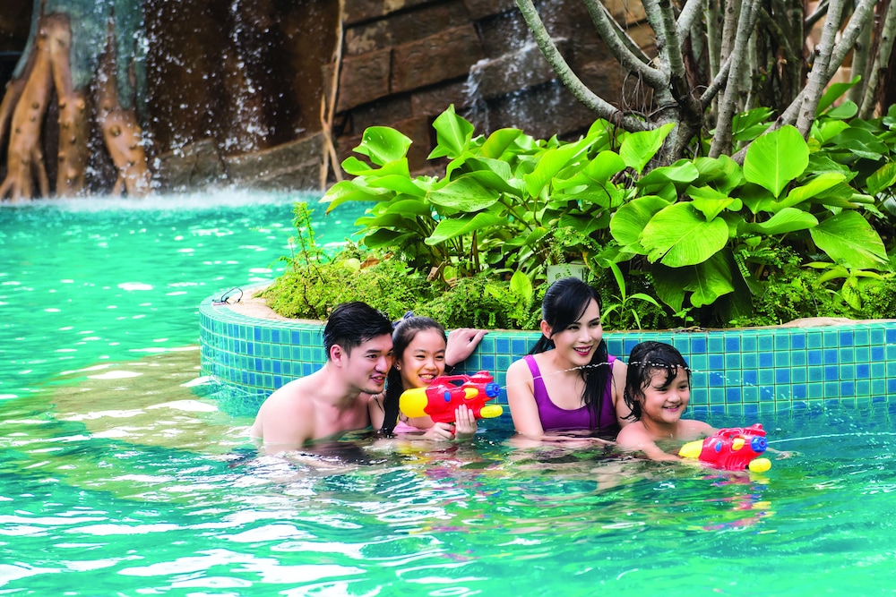 Grand Orient Hotel Perai 31/62