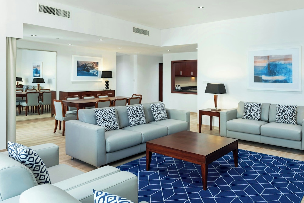 Sheraton The Walk, Dubai 27/48