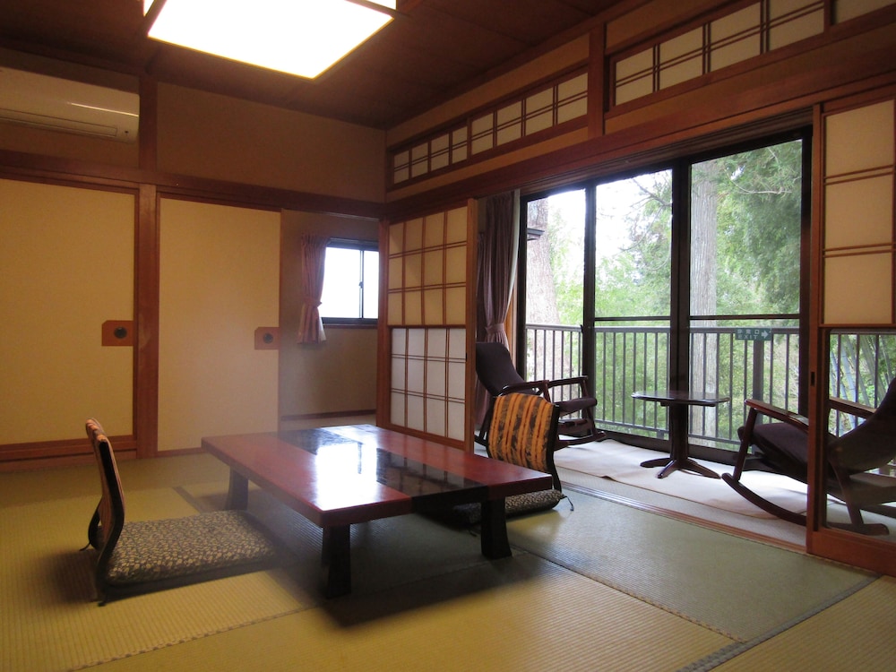 KOSHI NO YADO TAKASHIMAYA 24/50