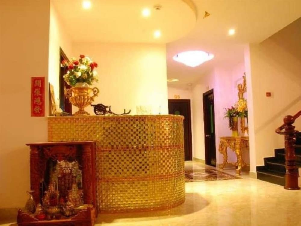 Gold Hotel Phu Quoc 5/22