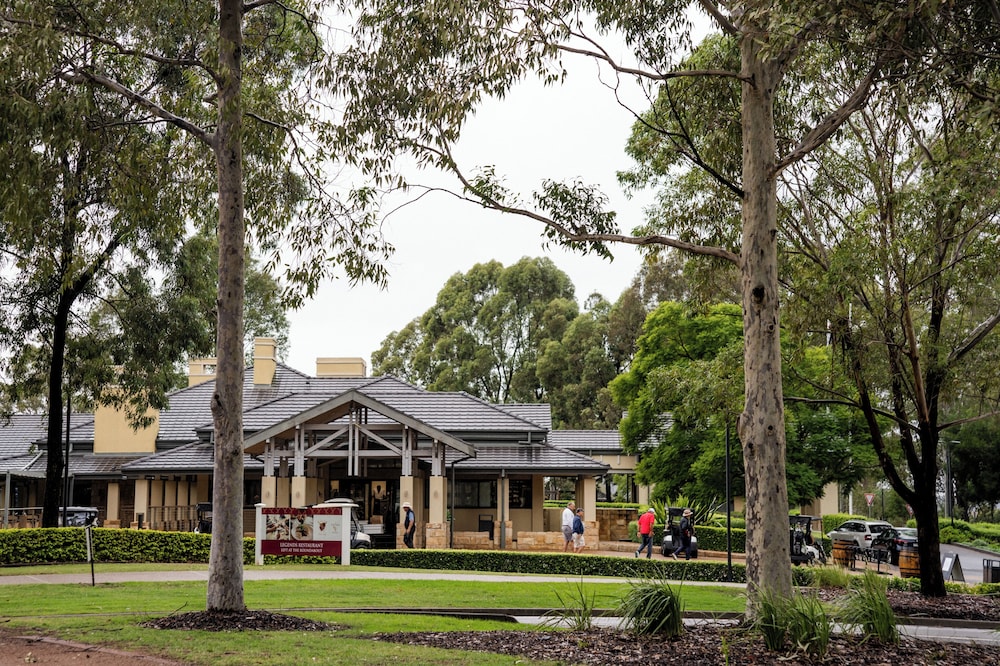 Chateau Elan At the Vintage Hunter Valley in POKOLBIN