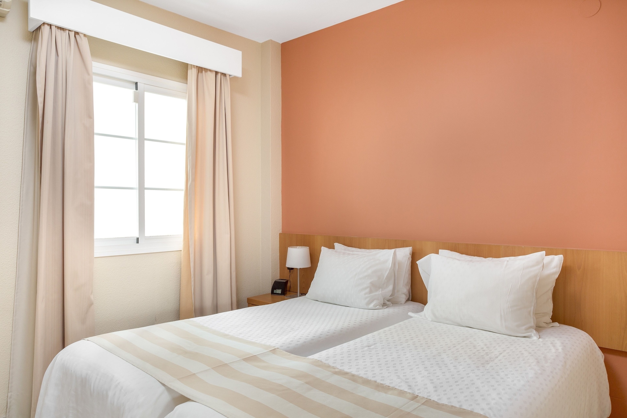 2 BEDROOMS, APARTMENT