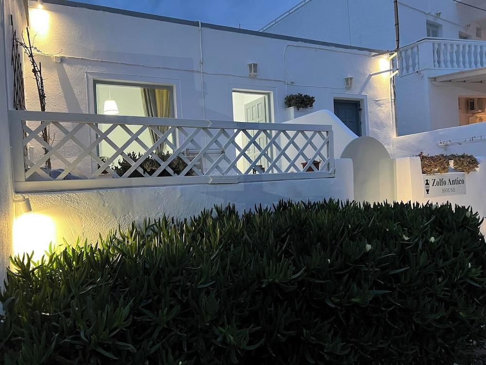 Sagma Rooms Santorini 3/60