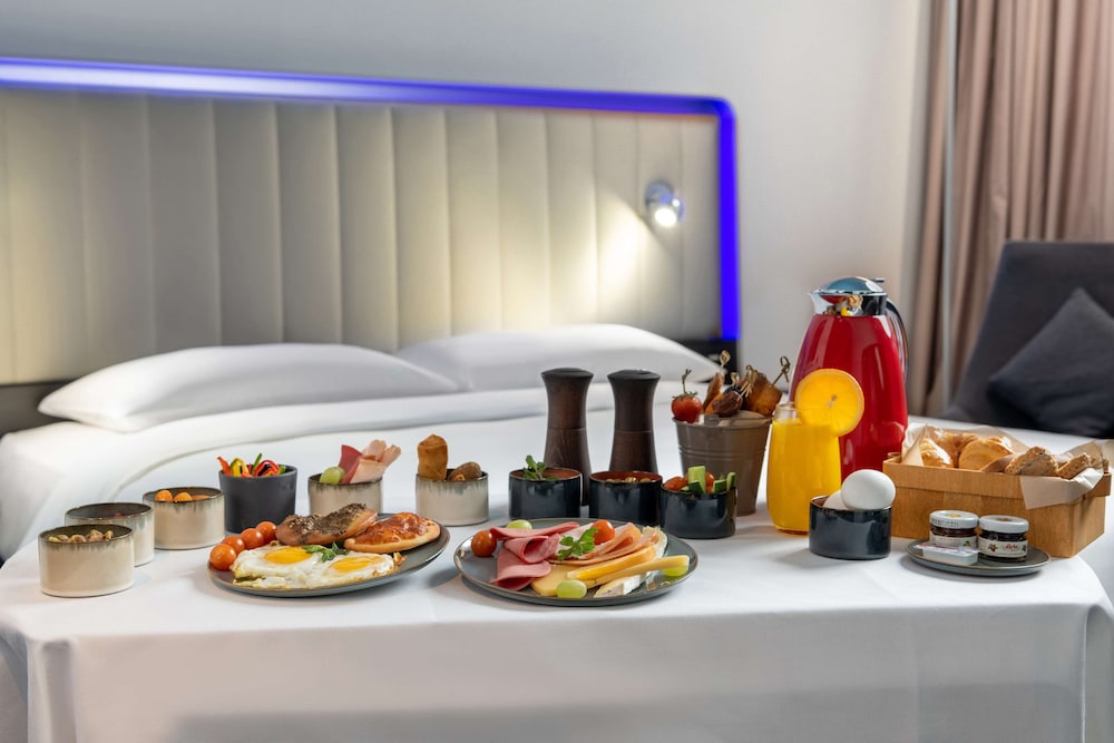 بارك إن باي راديسون الرياض(Park Inn By Radisson Riyadh) 43/66