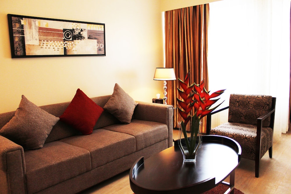 The Zehneria Portico Nairobi 40/73