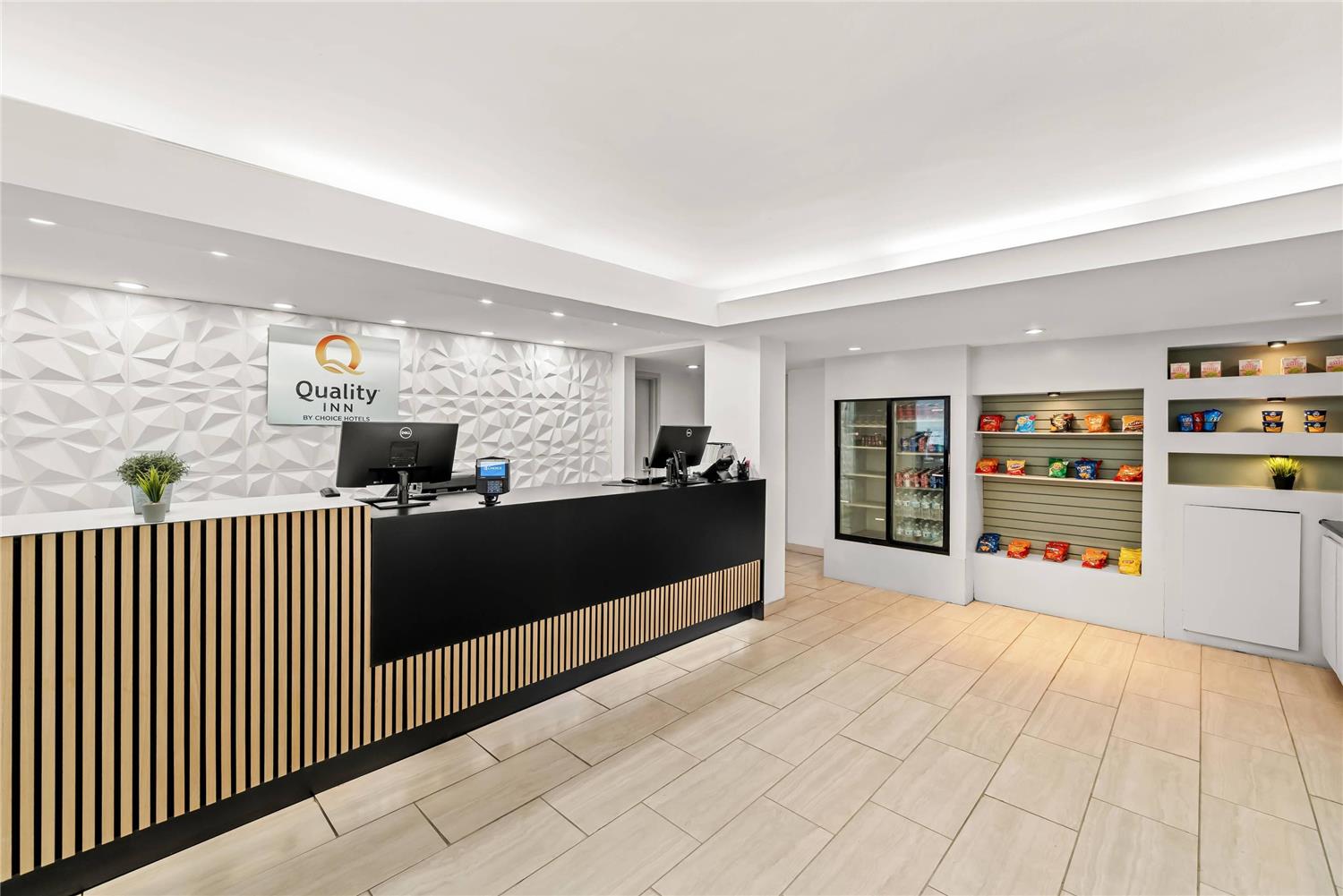 Quality Inn Orlando Near International Drive 8/24