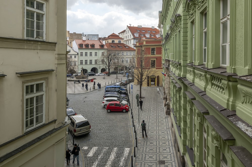 Old Town Aparthotel Michalska 64/75