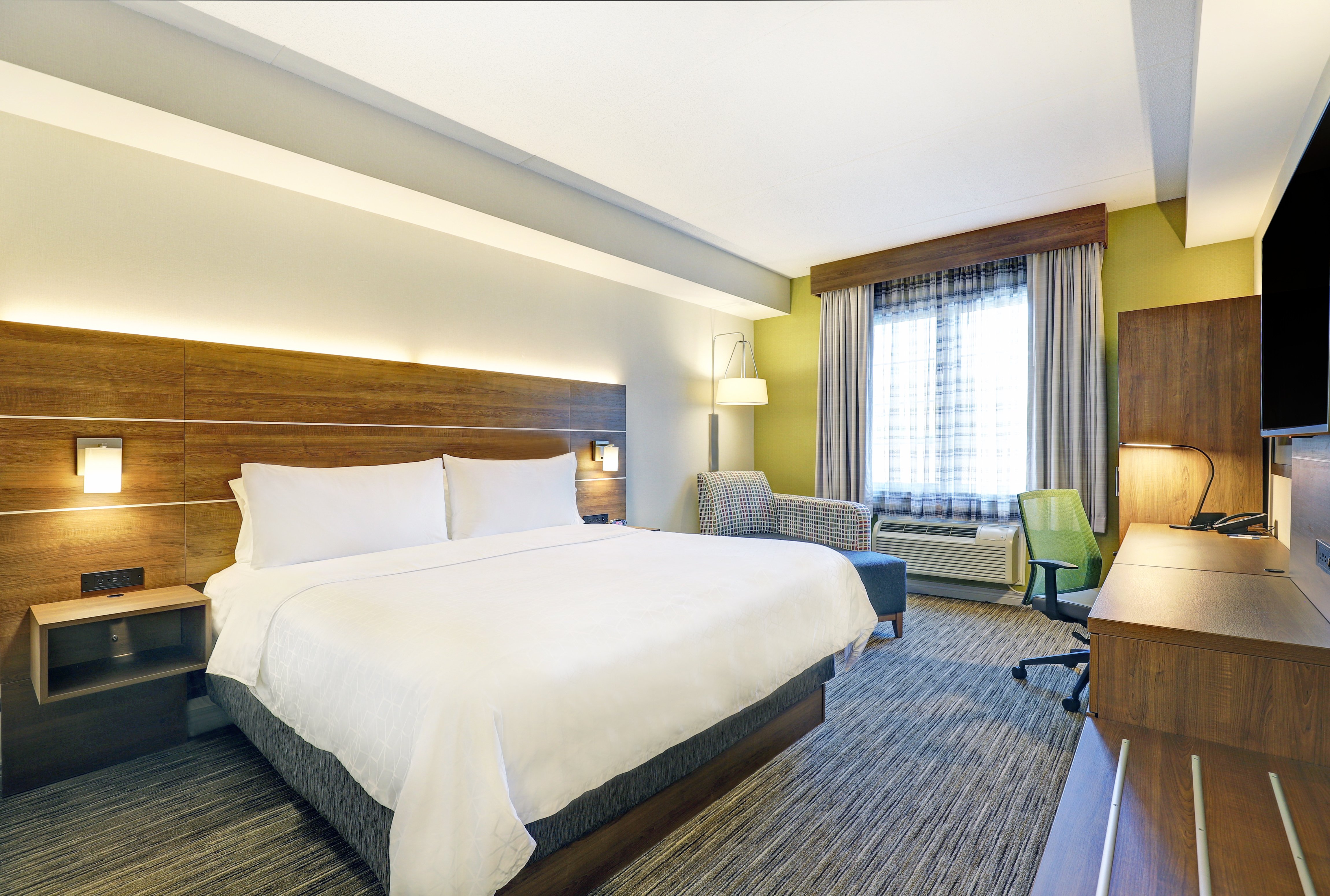 Holiday Inn Express Whitby Oshawa An Ihg Hotel 26/78