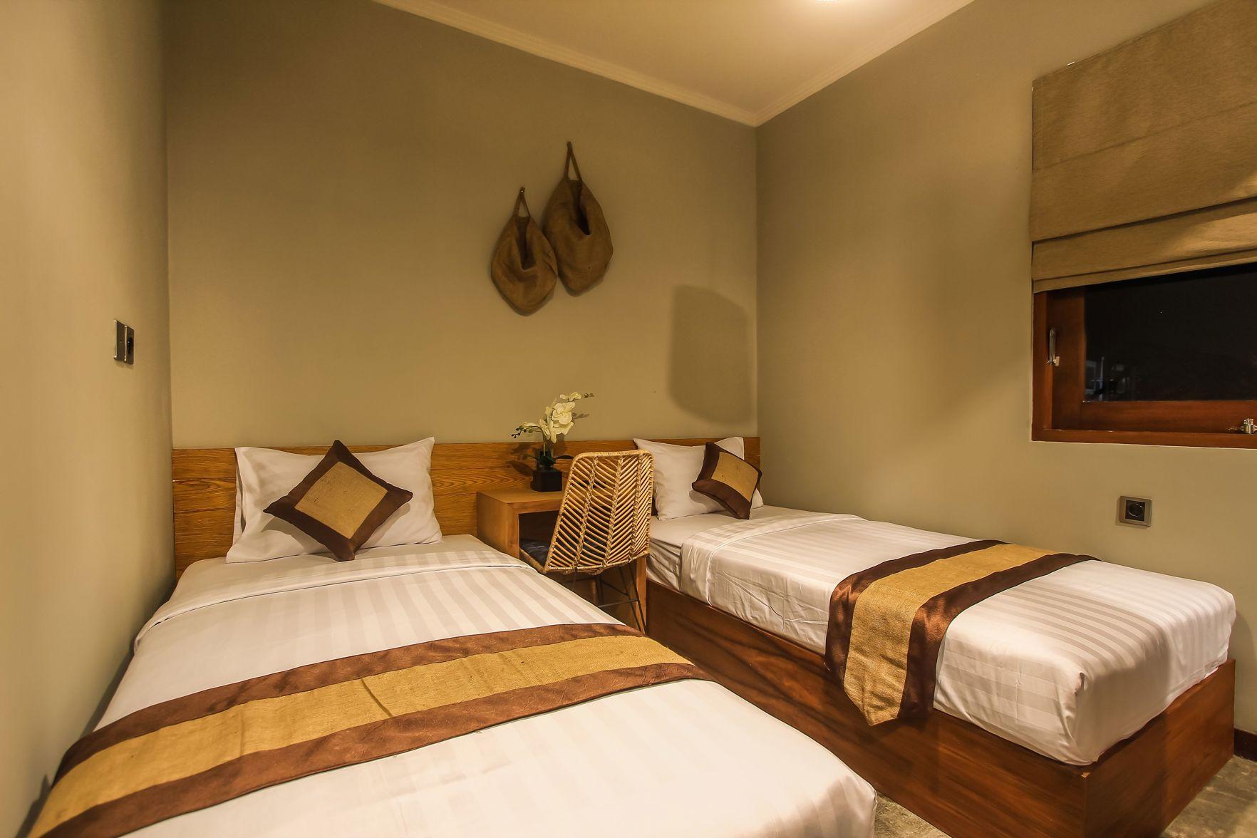 Deluxe, Double Bed