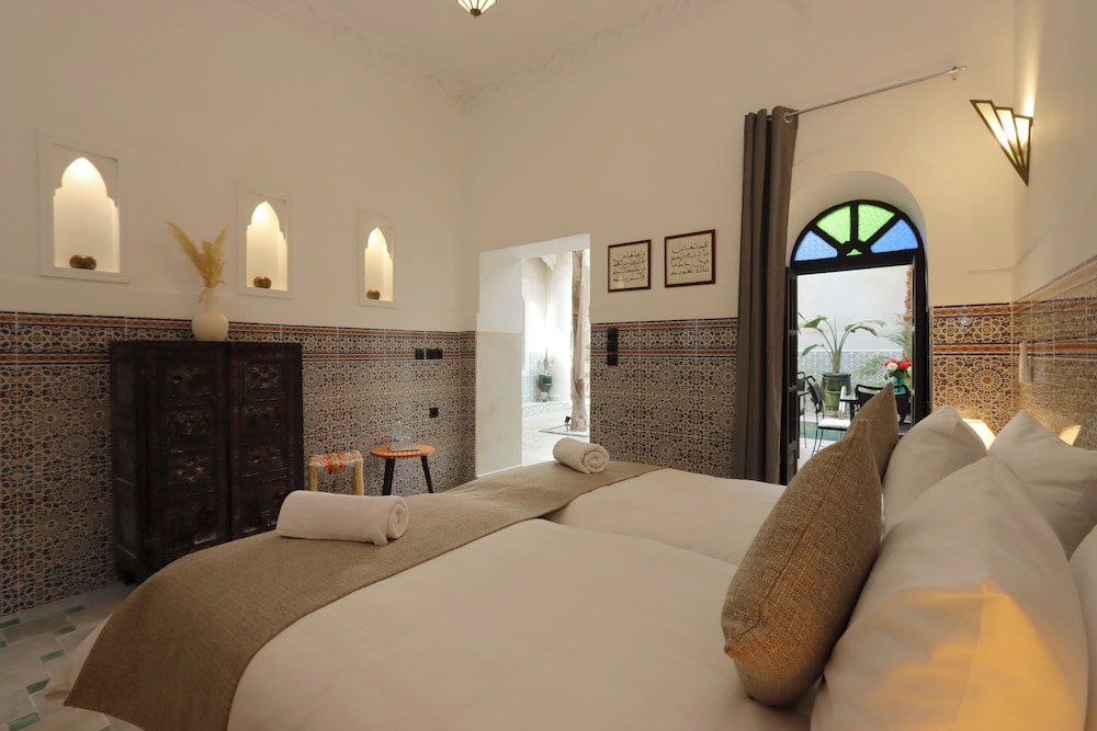 Riad Namla 11/31