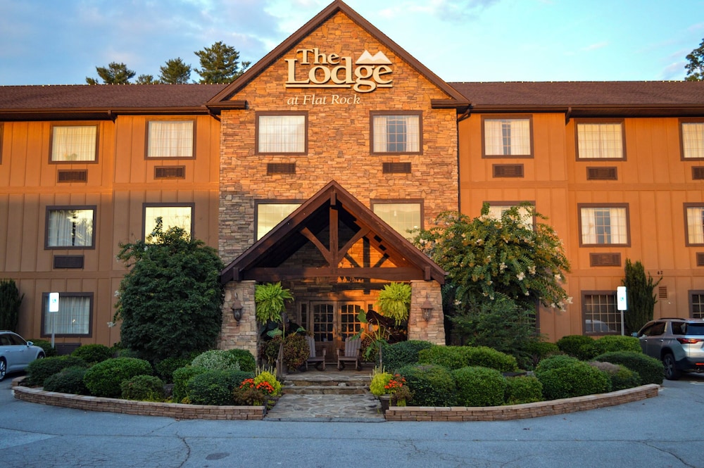 Lodge at Flat Rock 5/65
