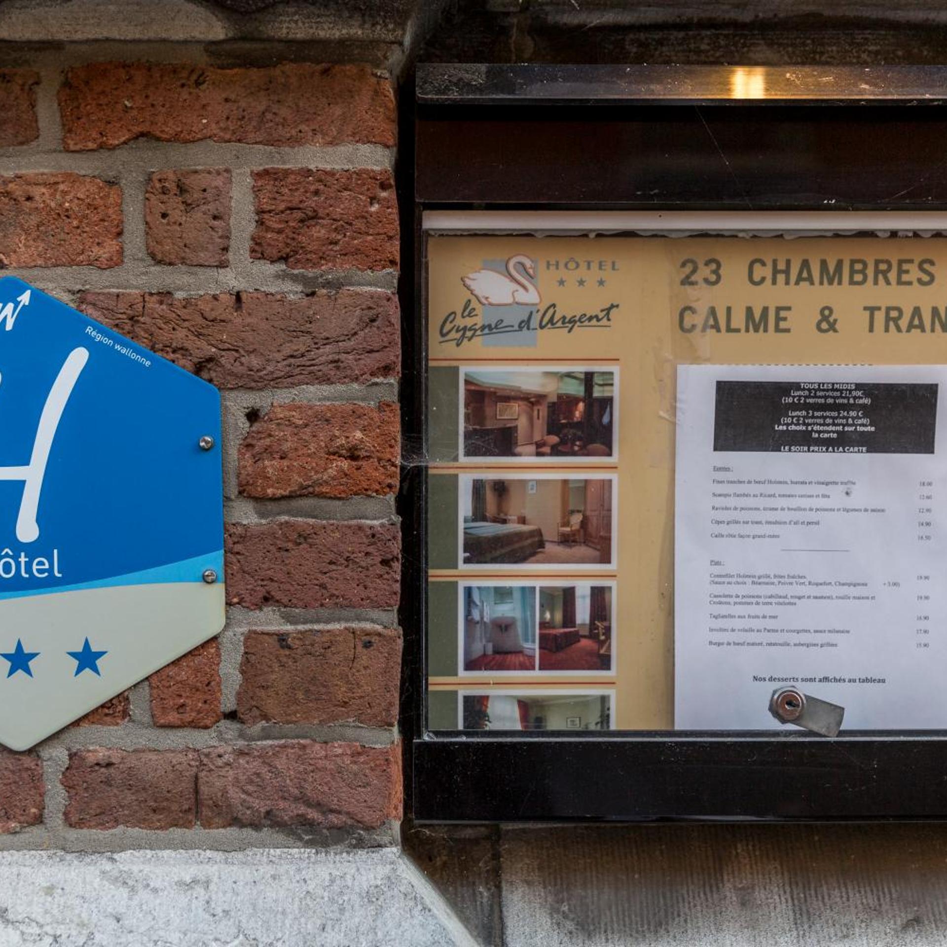 Hotel Le Cygne D' Argent 4/40
