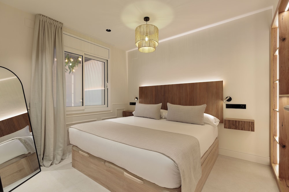 Sitges Group Ribera 15/50