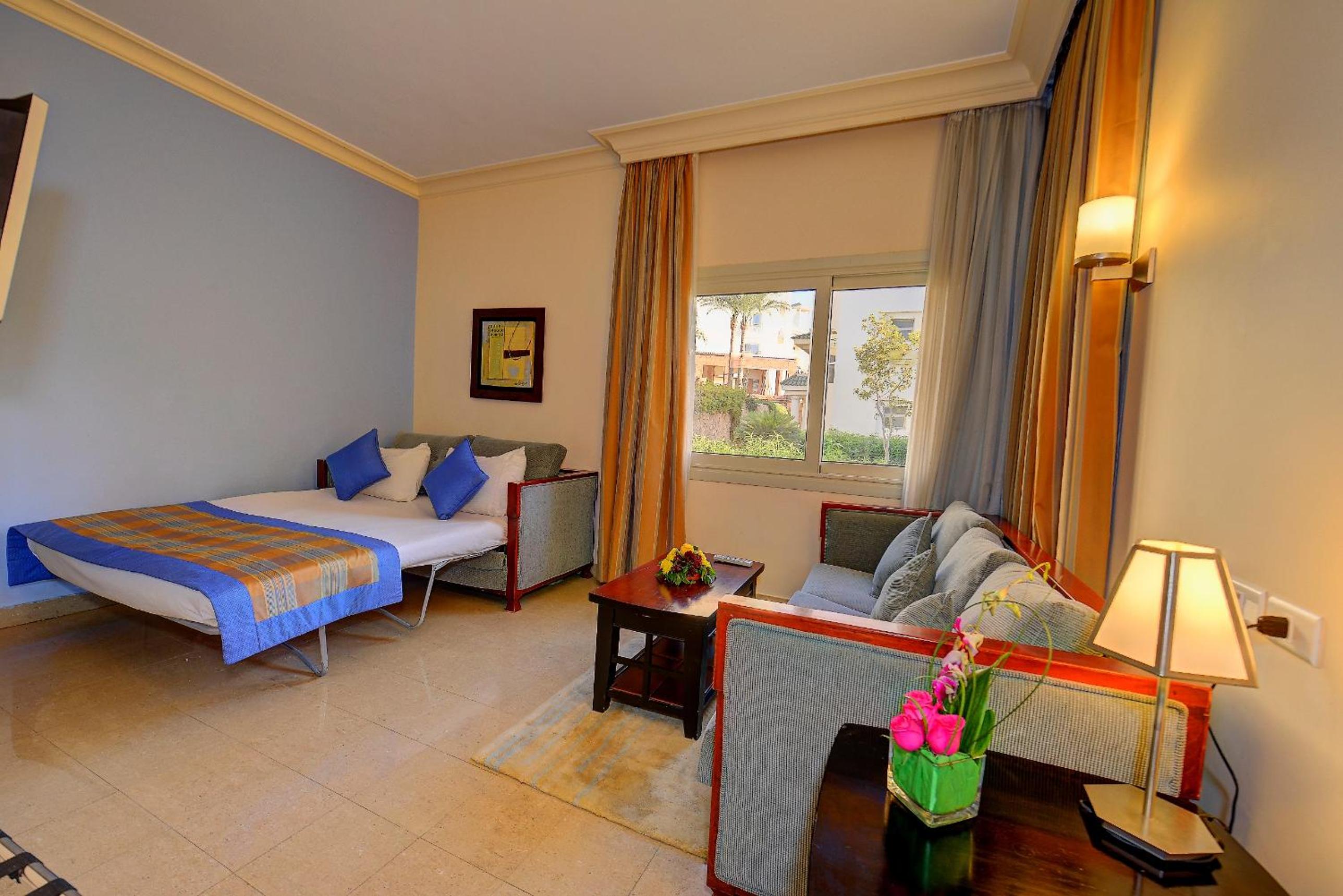 1 Bedroom, Suite, Queen Bed, Sofa