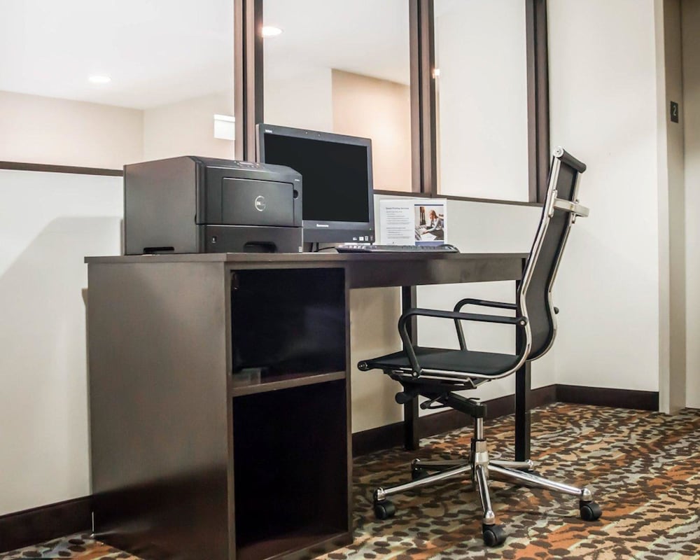 Sleep Inn Rockville MD 16/22