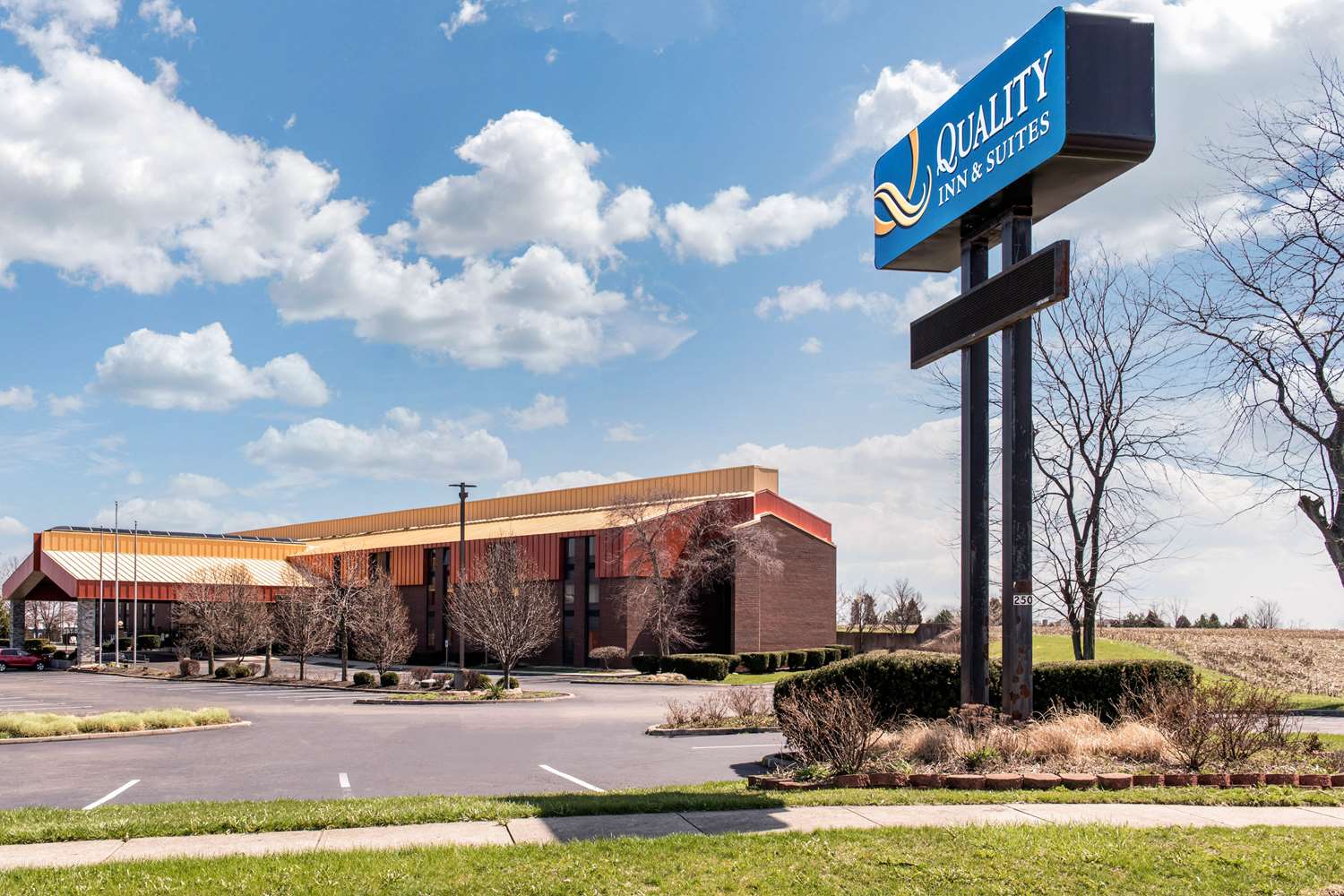 Quality Inn Suites Miamisburg 1/35