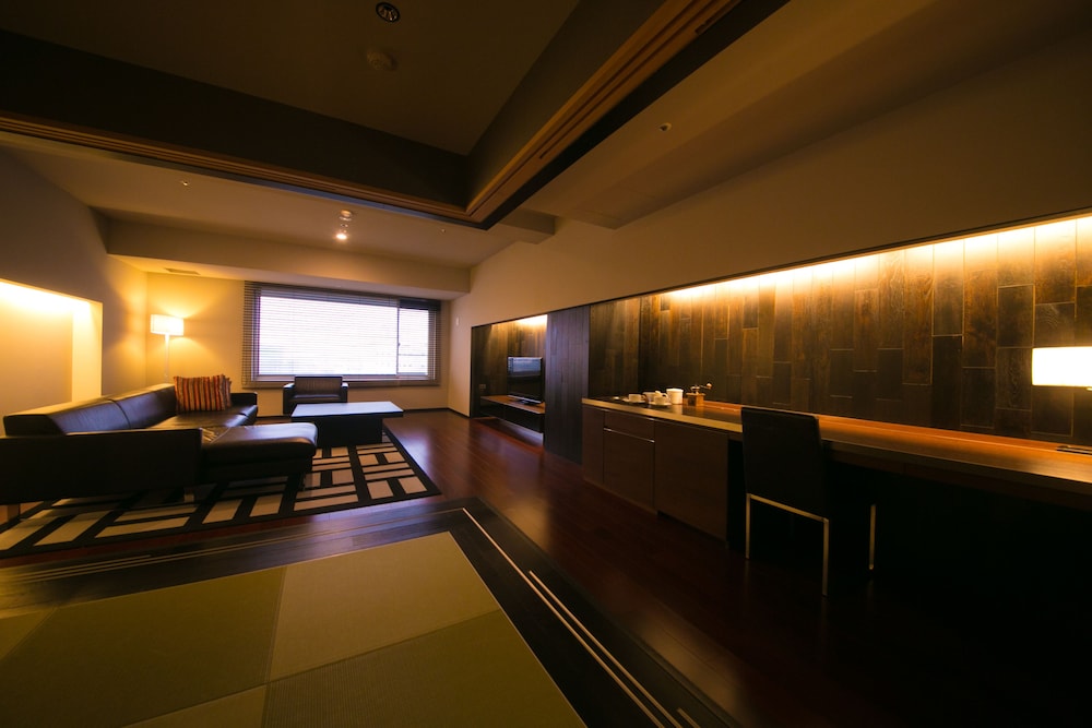 Bourou Noguchi Hakodate 4/63