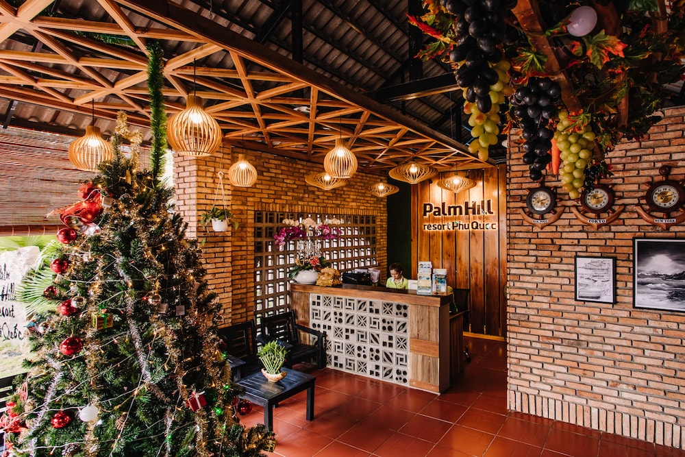 Palm Hill Resort 12/66