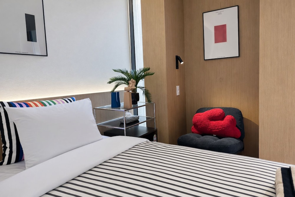 Jeju Slim Hotel 45/61