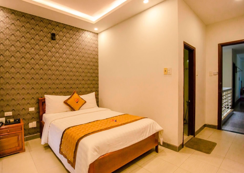 Y Linh Hotel 30/58
