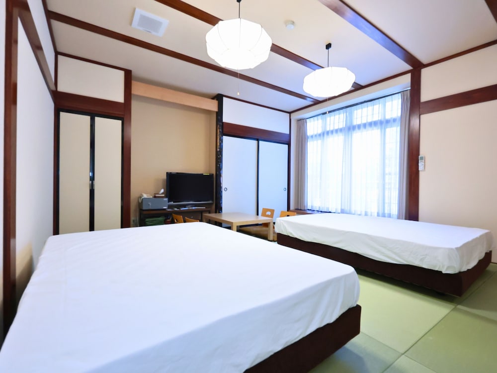 JAPANESE, TATAMI