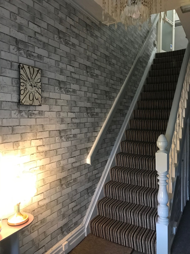The Craigside 28/50