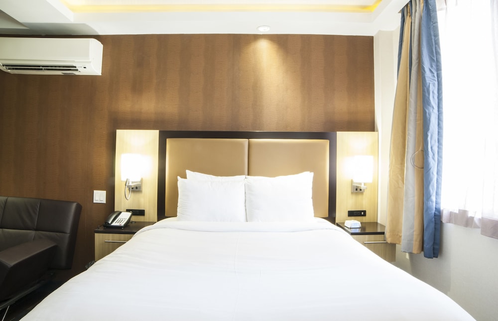 Madison LES Hotel 22/50