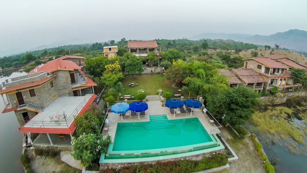 The Jhadol Safari Resort 27/32