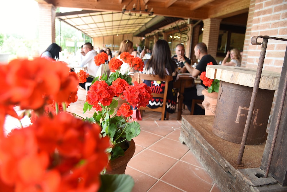 LOCANDA POGGIOLEONE 14/71