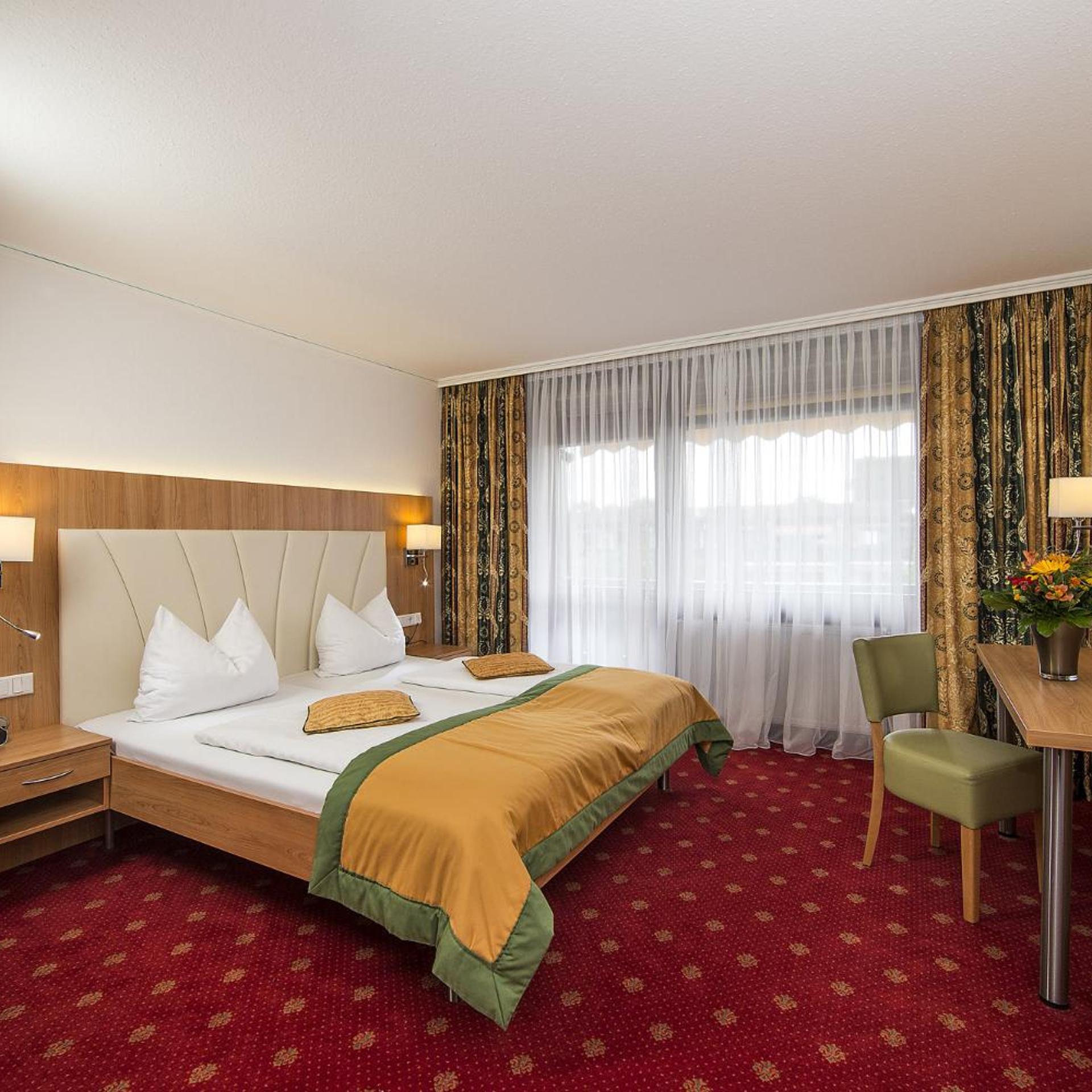 Room, Double Bed